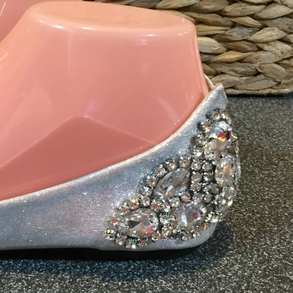 Elegant Silver Embellished Flats - Picture 10 of 16